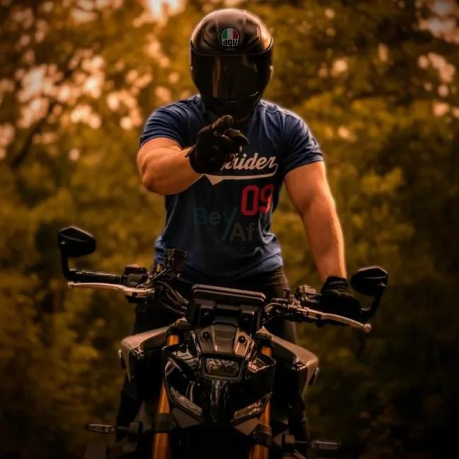 Avant - Esprit motard Véhicule